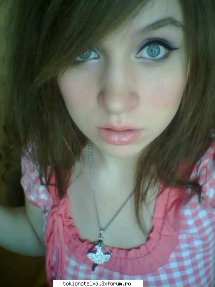 Prăjiturele? :> - Ha-Ha-ha :] - �Pictures with us�