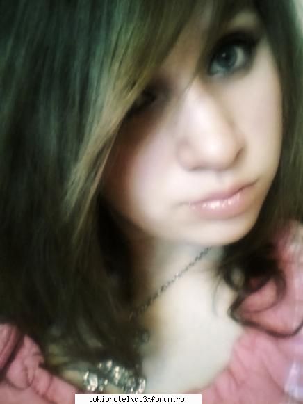 Prăjiturele? :> - Ha-Ha-ha :] - �Pictures with us�